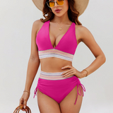 Bikini rinkinys su pilvo palaikymo sistema ir aukštu liemeniu