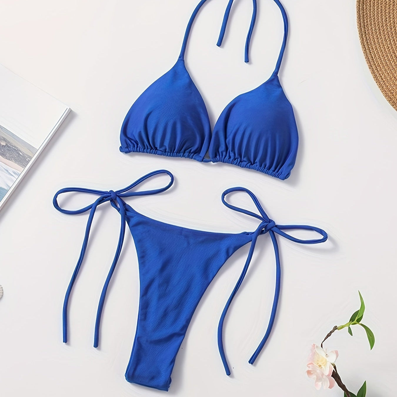 Halteris bikini su V formos kelnaitėmis