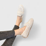 Šilti slip-on batai su elegantišku dizainu